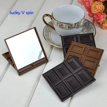 Új Összecsukható Aranyos Mini Smink Tükör Csokis Süti Négyzet Alakú Sminktükör Üveg+Műanyag Nők Lány Szép